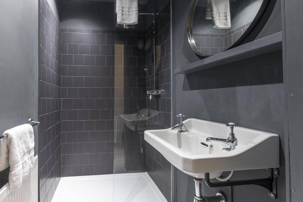 The Perfect Home On Royal Mile EDI Exterior photo